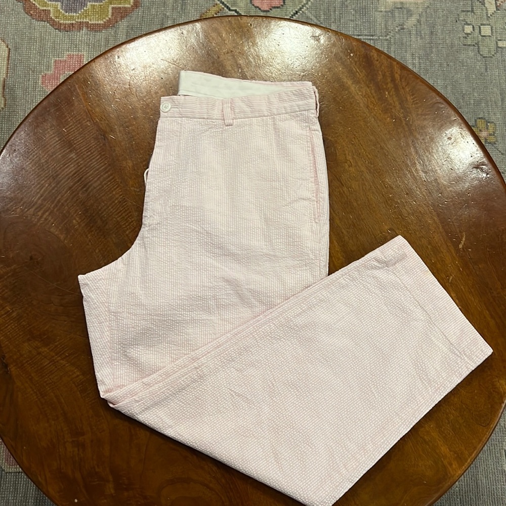 ITEM DESCRIPTION:  Brooks Brothers 346 Seersucker Pants  Men Size 40W/30L